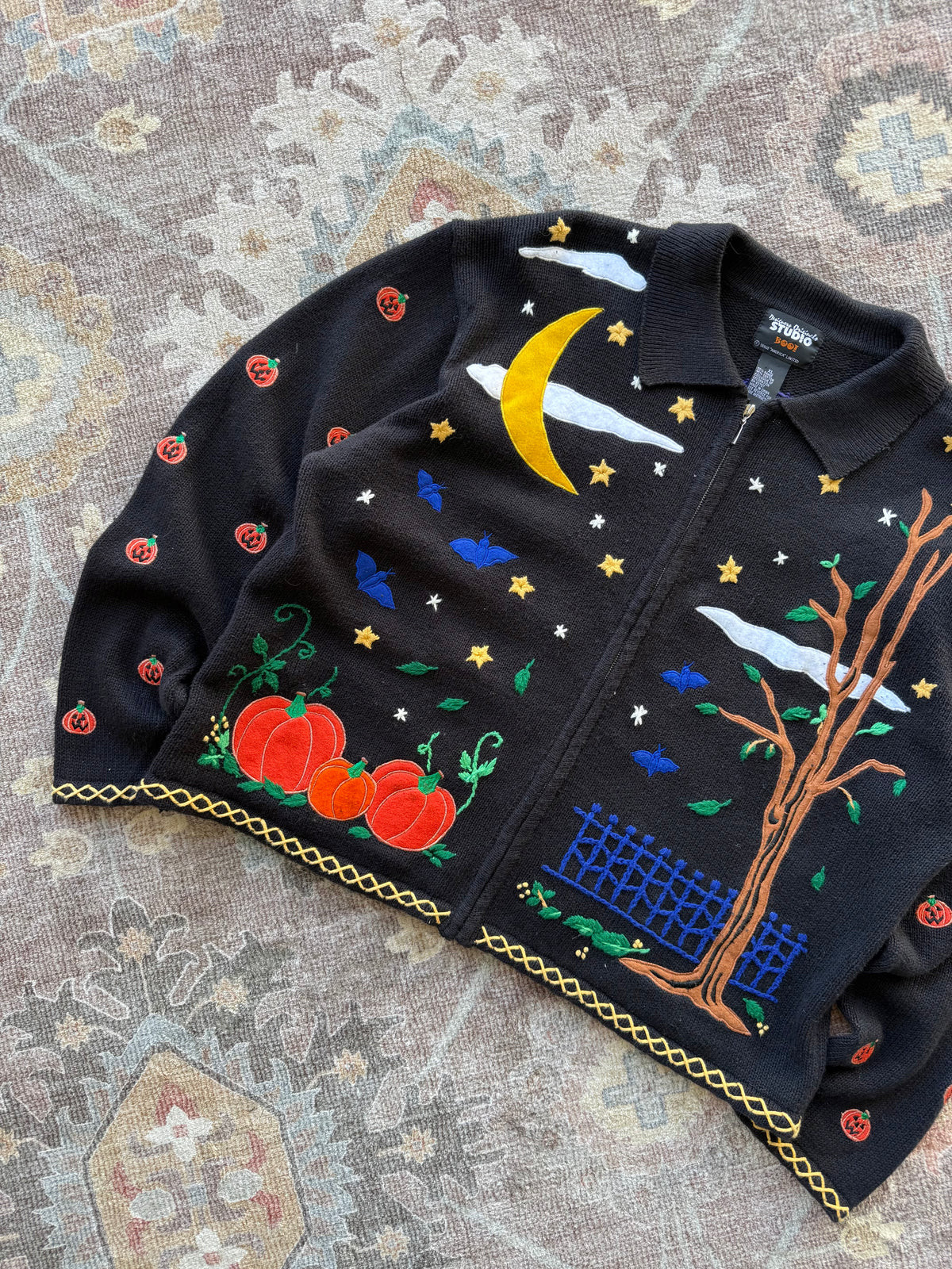 Halloween Cardigan - XL
