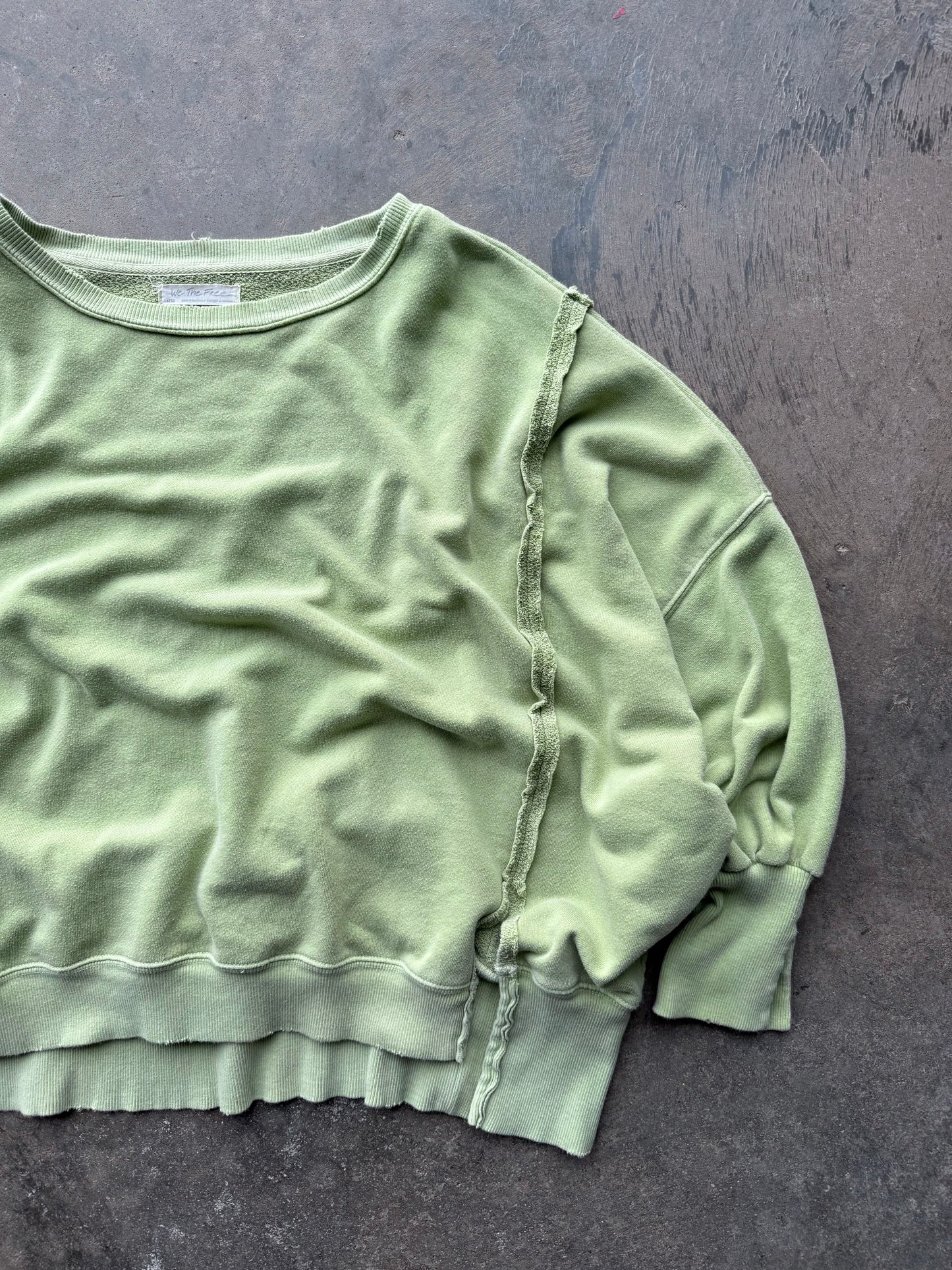 Free People Crew - L