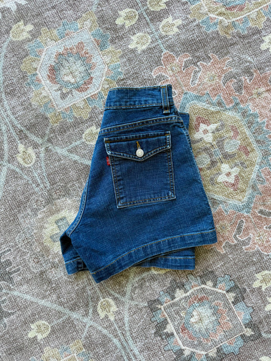 Levi’s Denim Shorts - 28” x 4.5”