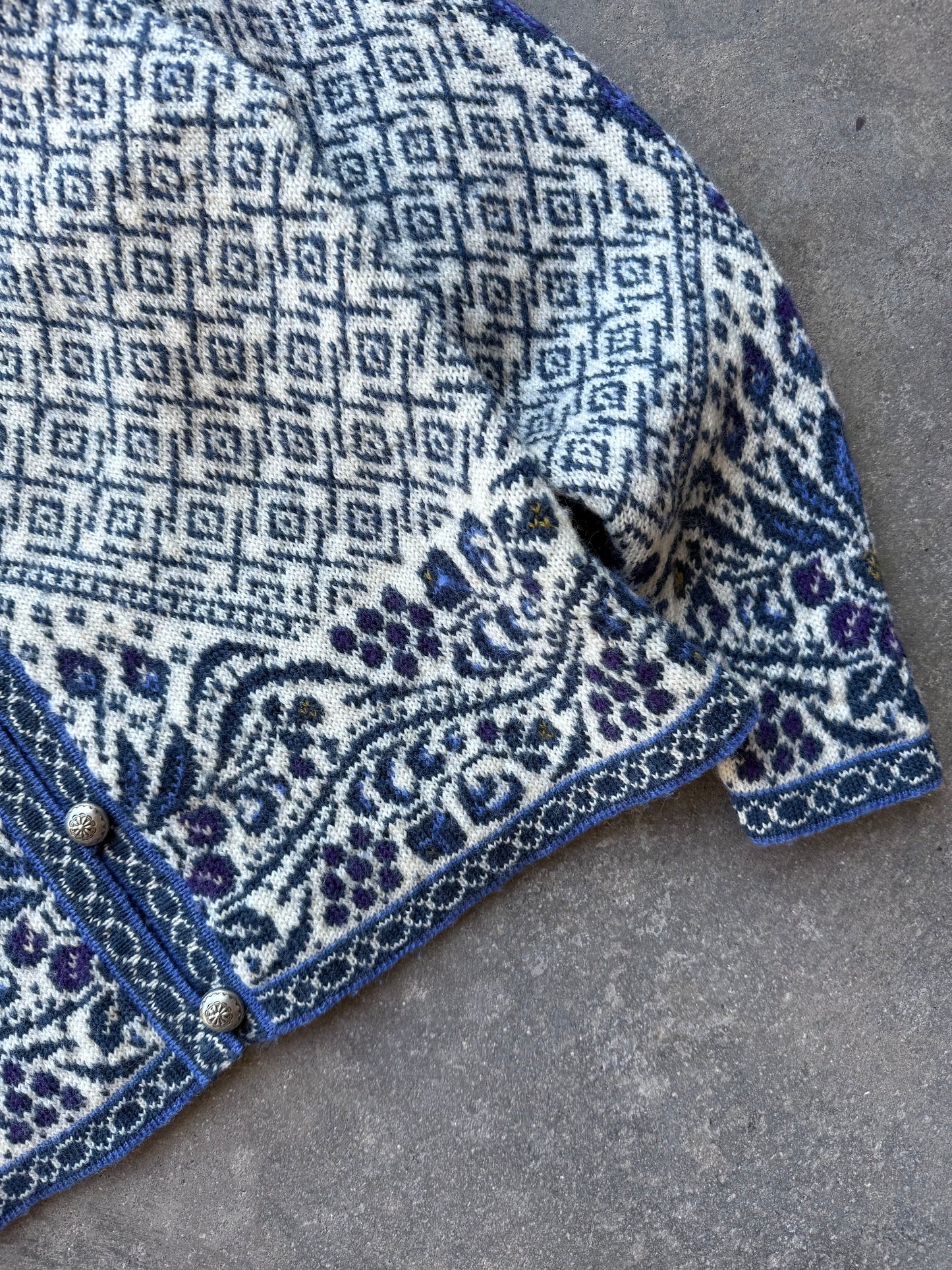 Cardigan - L