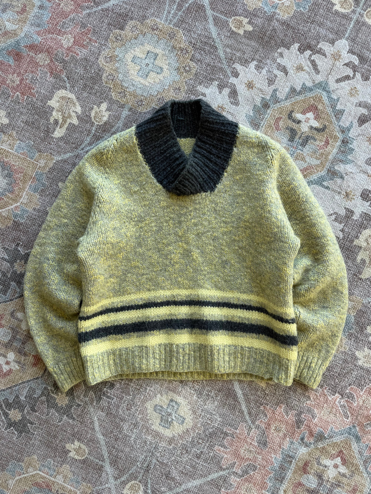 Sweater - M