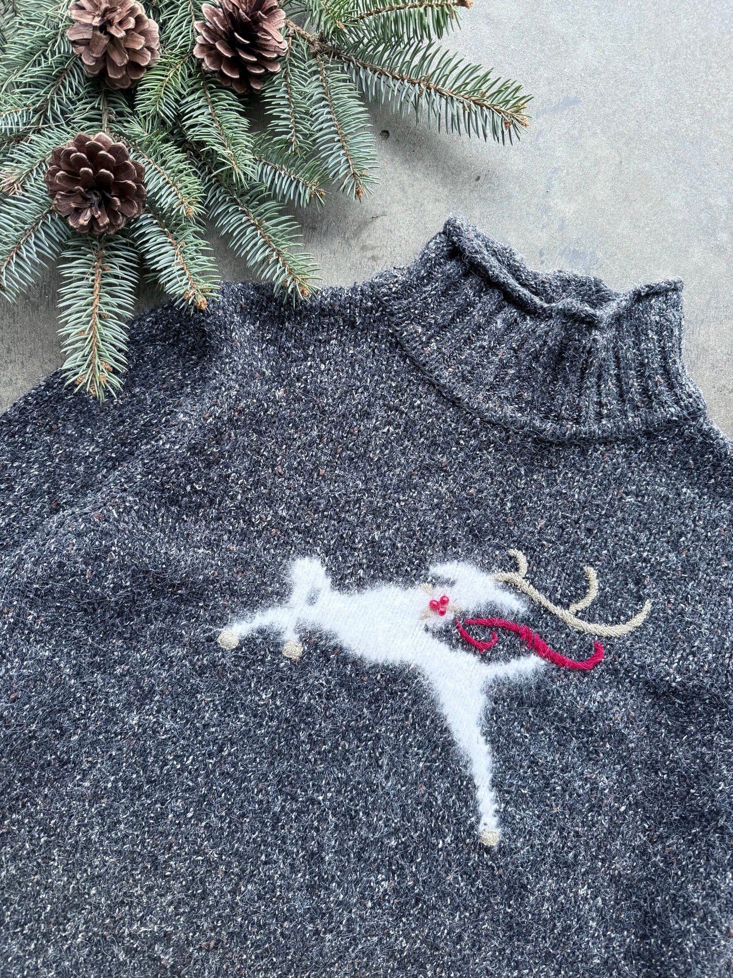 Reindeer Turtleneck - M