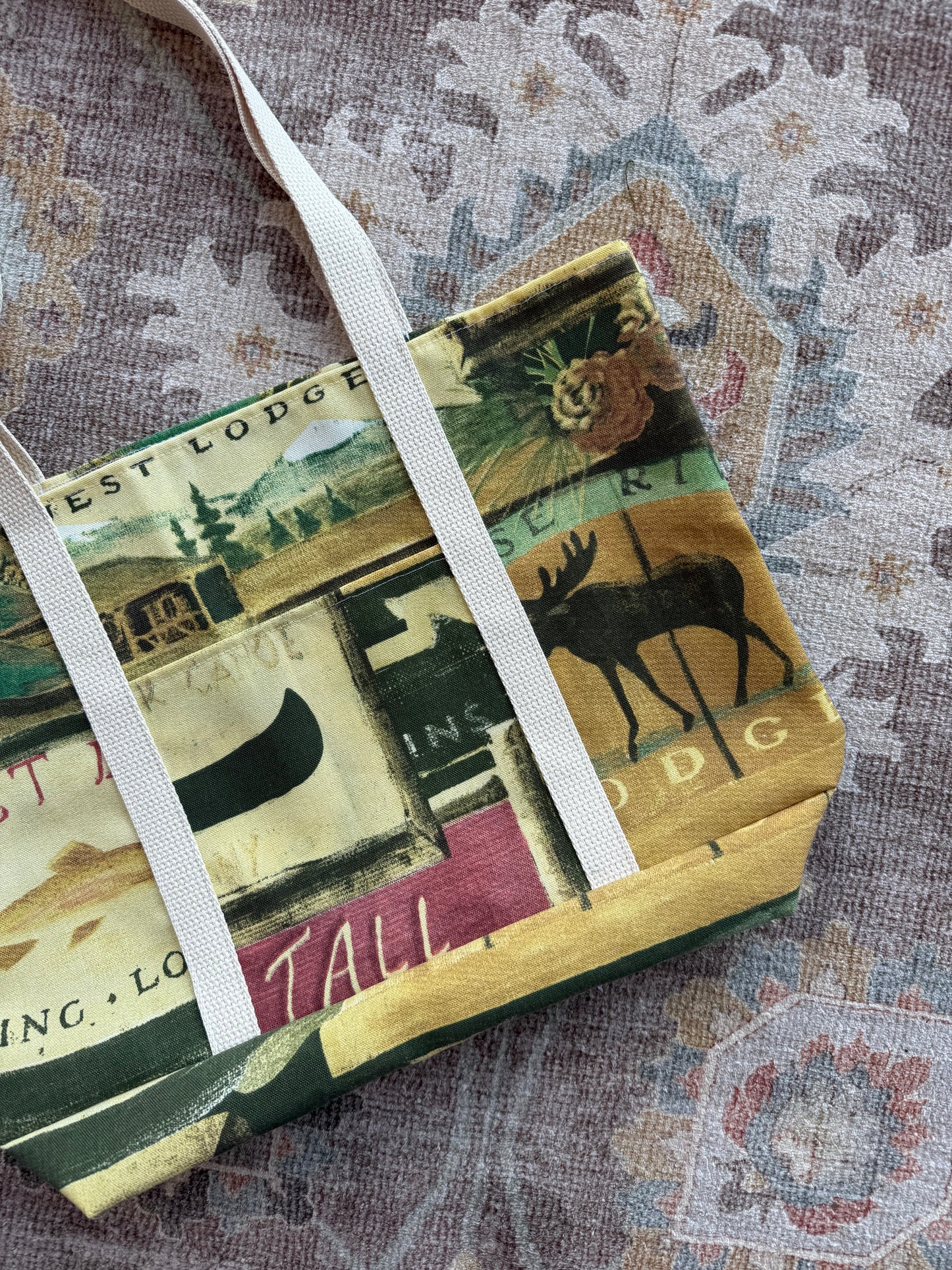 Pocket Tote