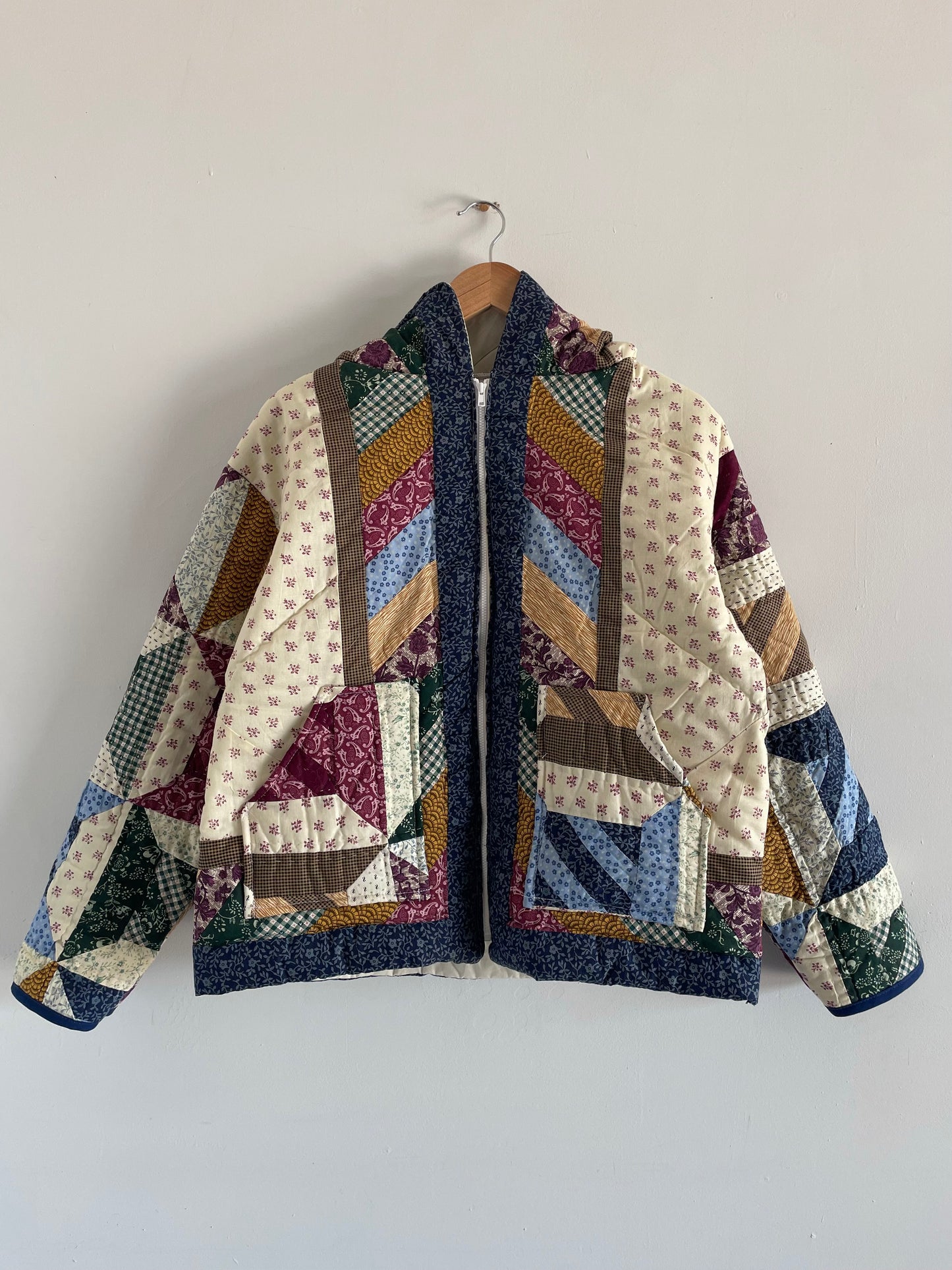 Quilt Hooded Jacket - M