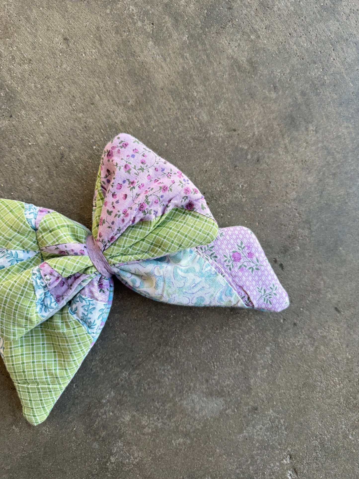 Small Quilt Bow