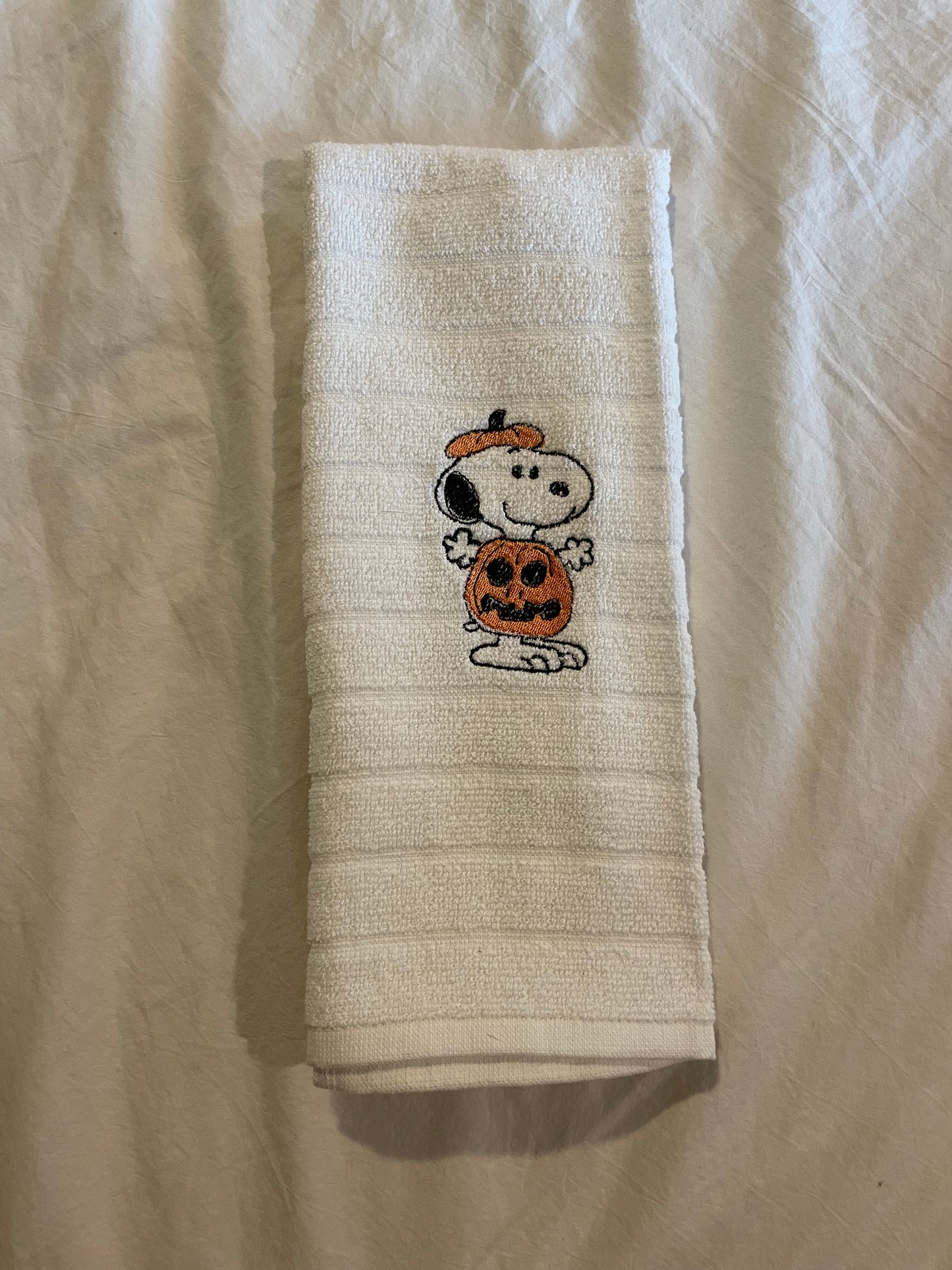 Decorative Peanuts Hand Towel