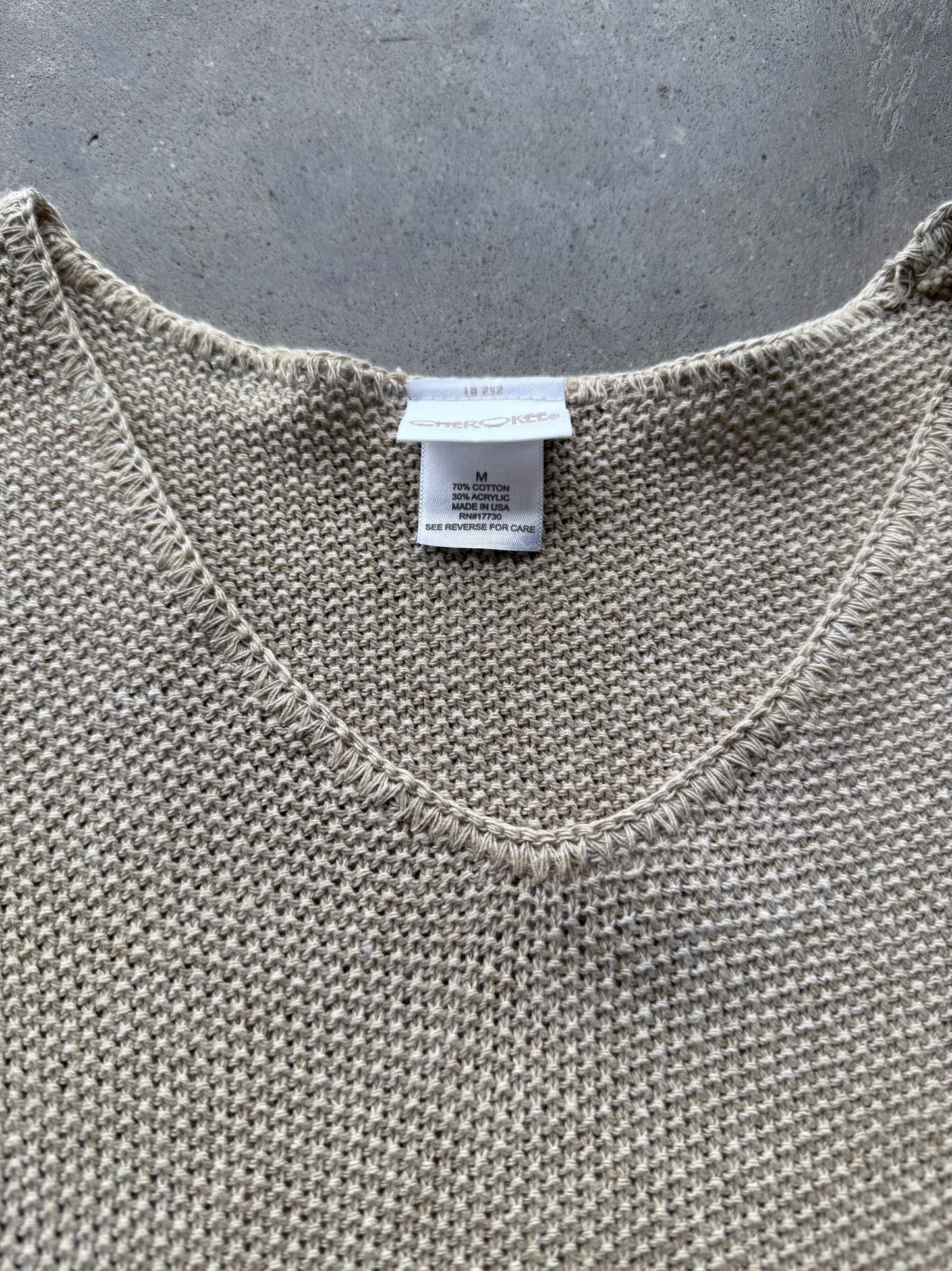 Sweater - M