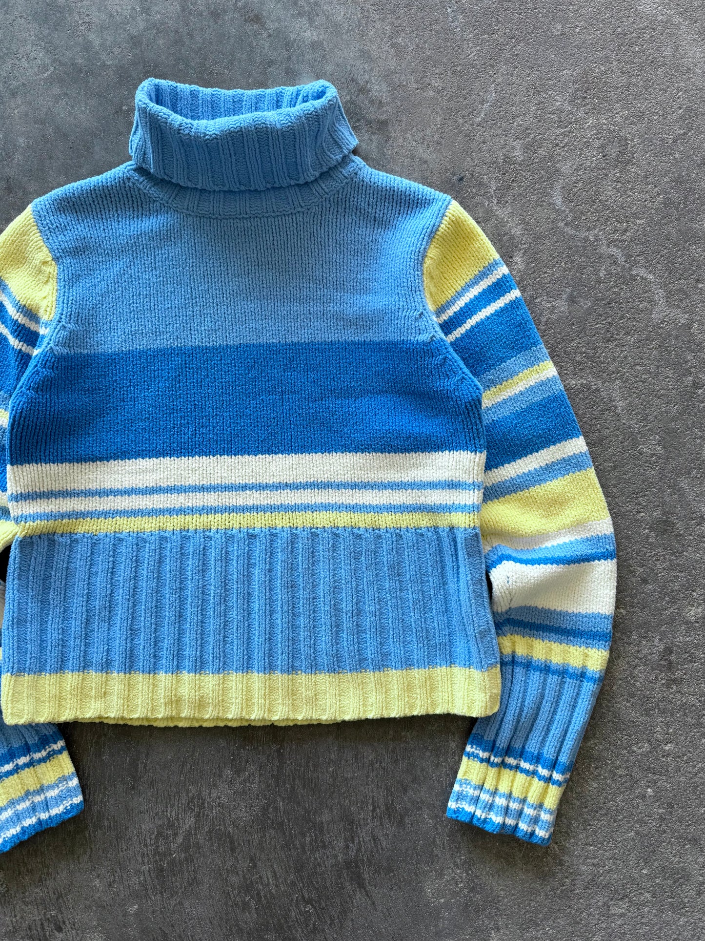 Striped Turtleneck Sweater - M