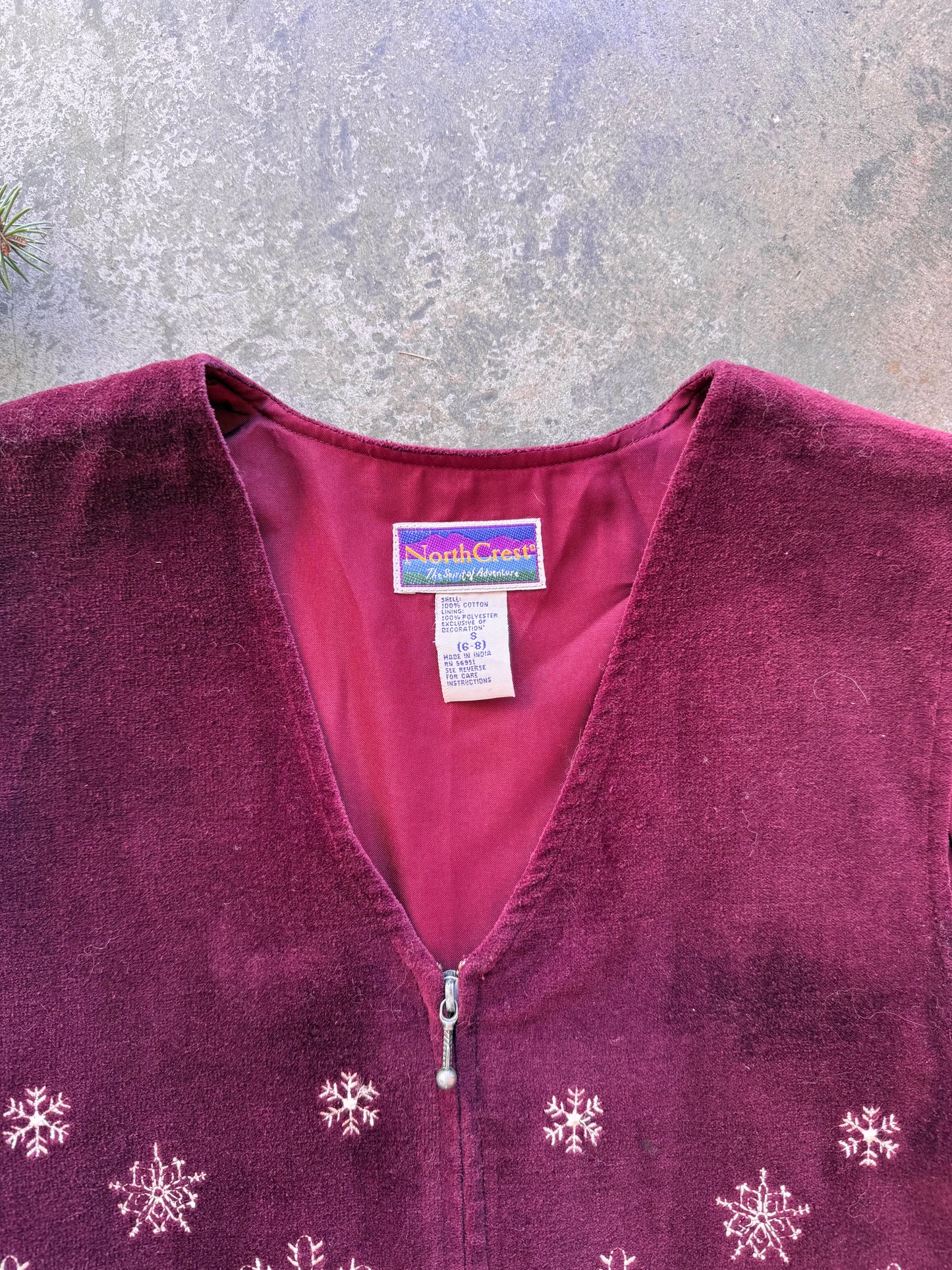 Snowflake Zip Up Velvet Vest - S