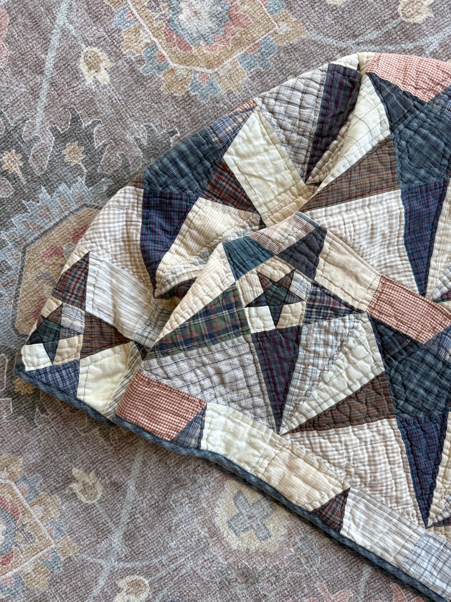 Quilt Snap Button Pullover - L