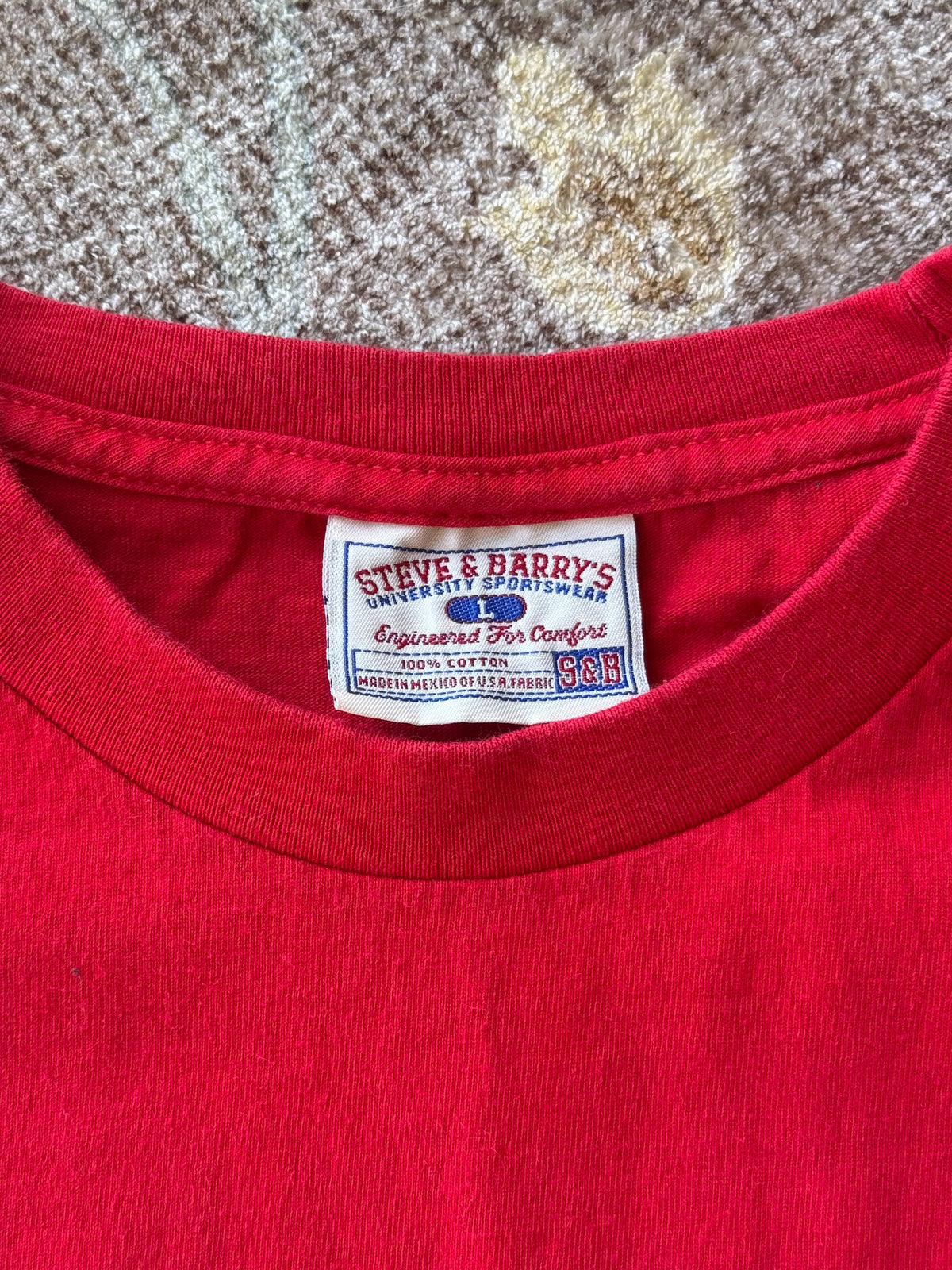 Graphic Tee - L