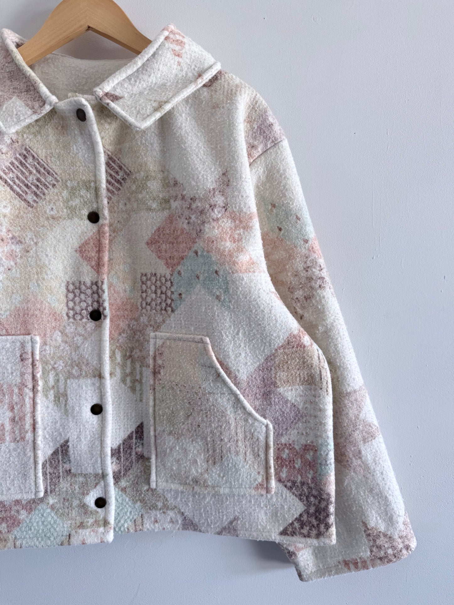 Blanket Button Snap Jacket - L