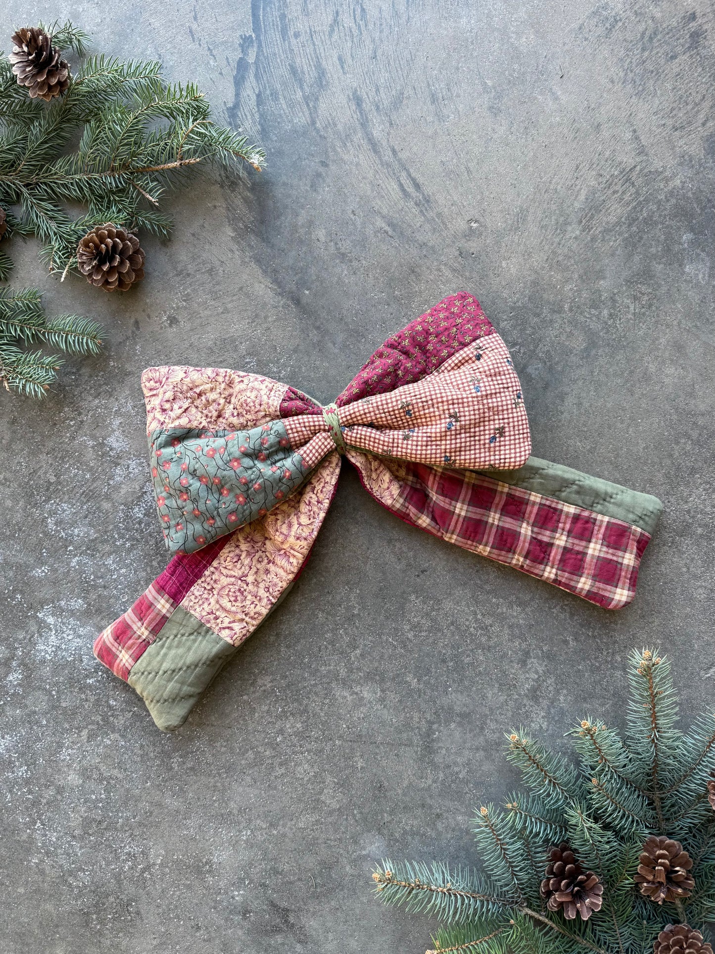 Large Quilt Bow