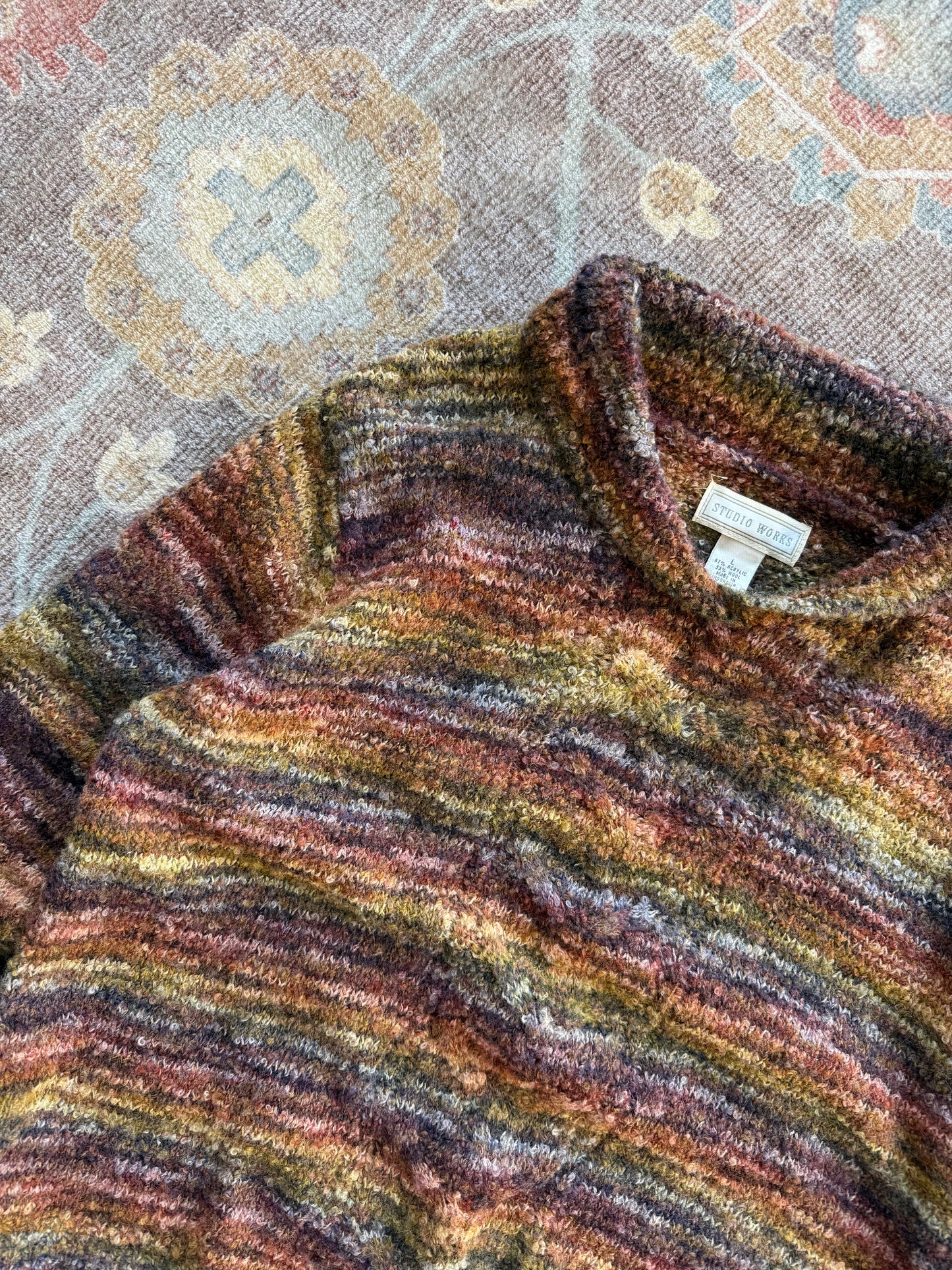 Sweater - L
