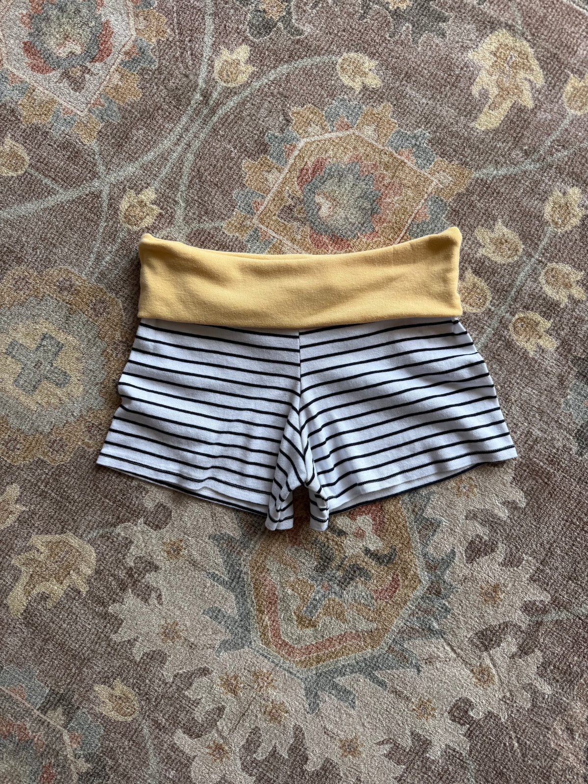 Blair Fold Over Shorts - M