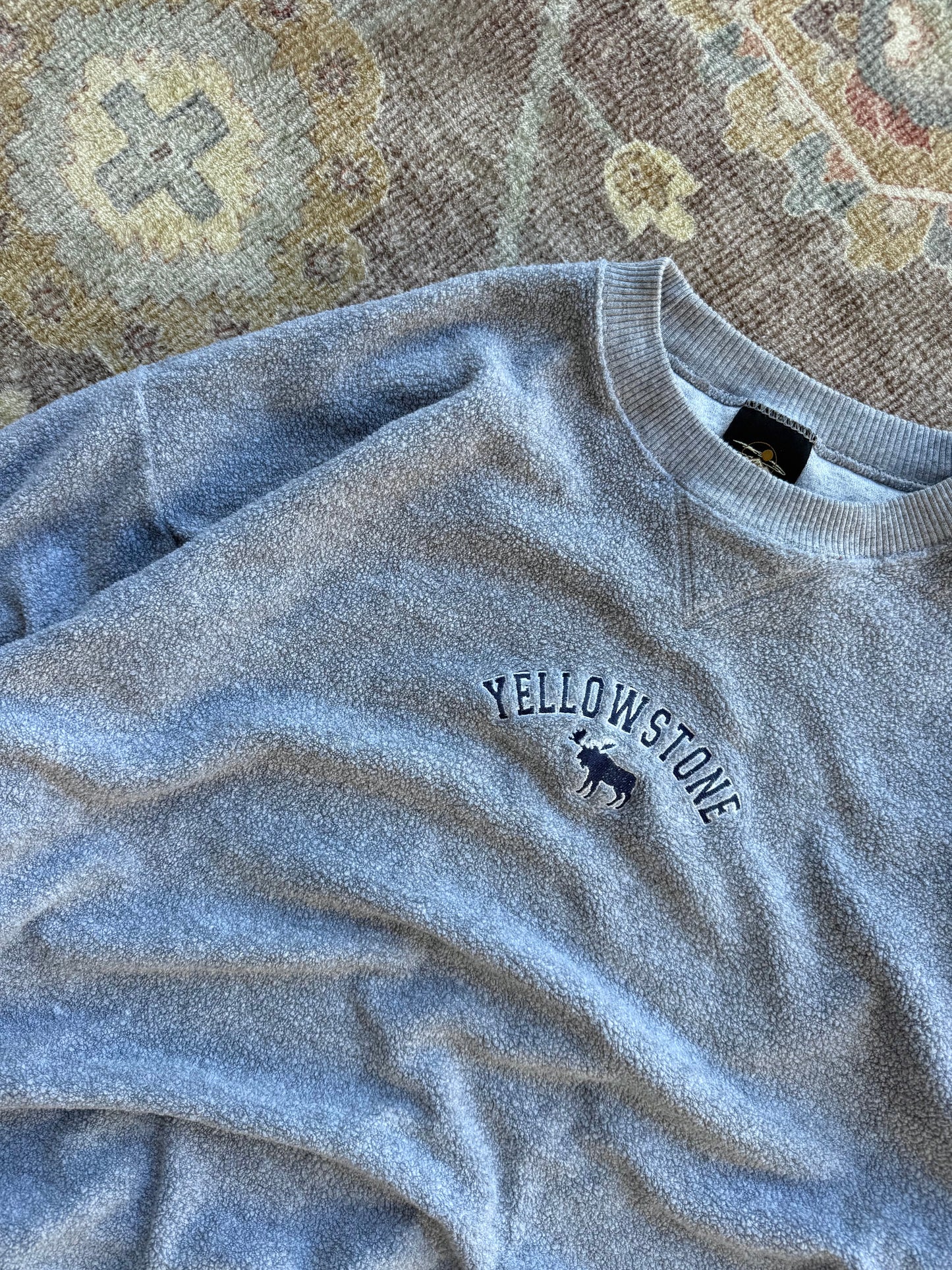 Yellowstone Crew - L