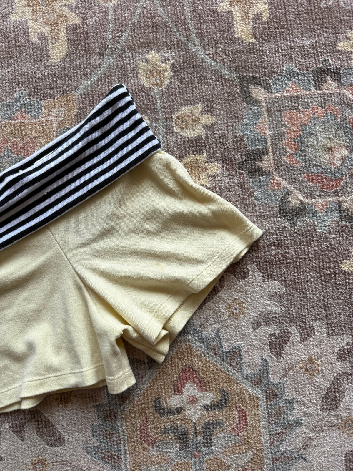Blair Fold Over Shorts - M