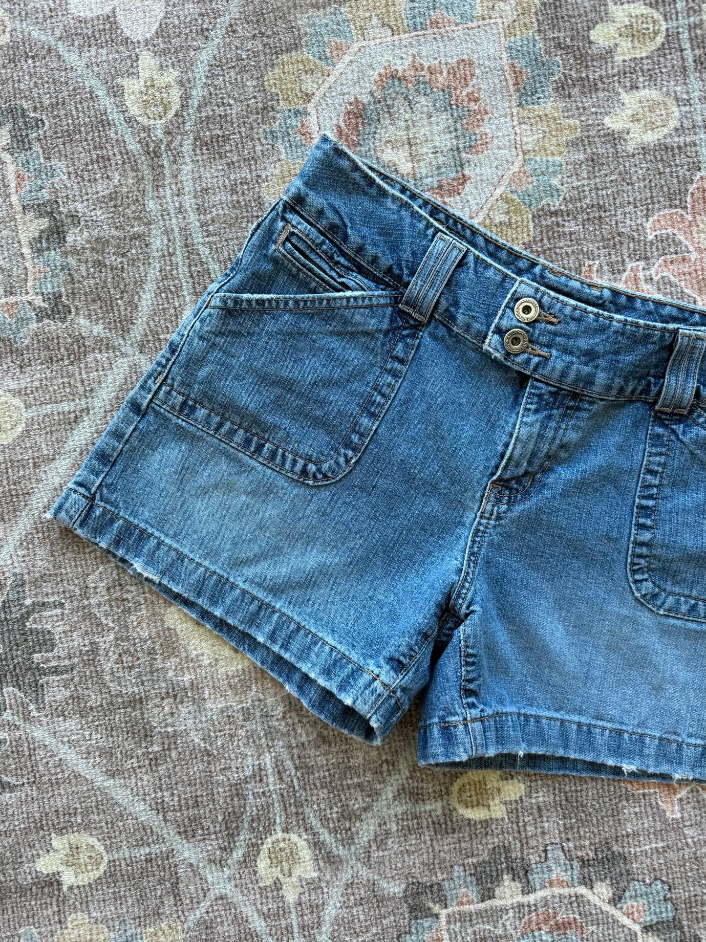 Denim Shorts - 32” x 4”