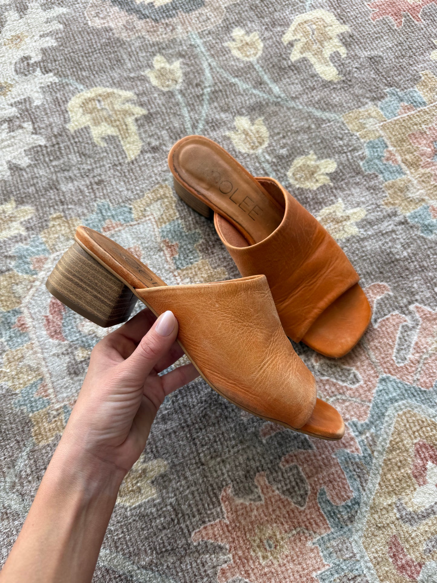Leather Platform Sandals - 7