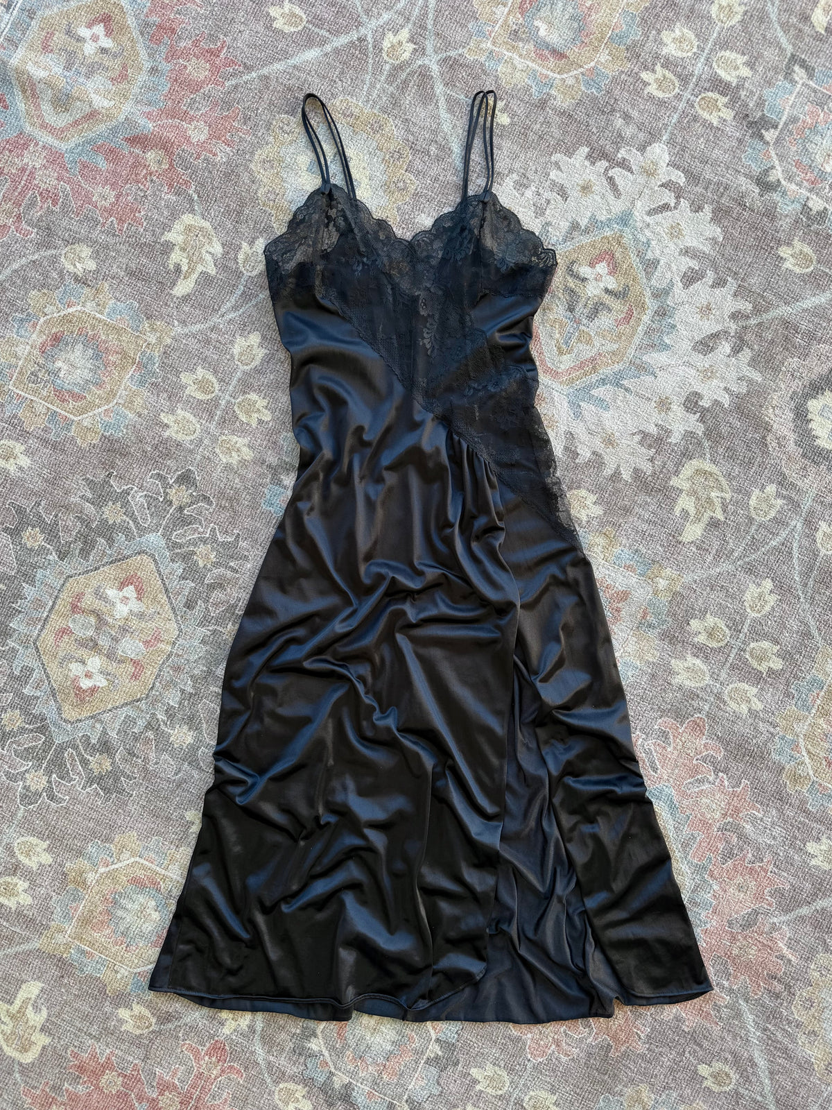 Lace Slip Dress - M