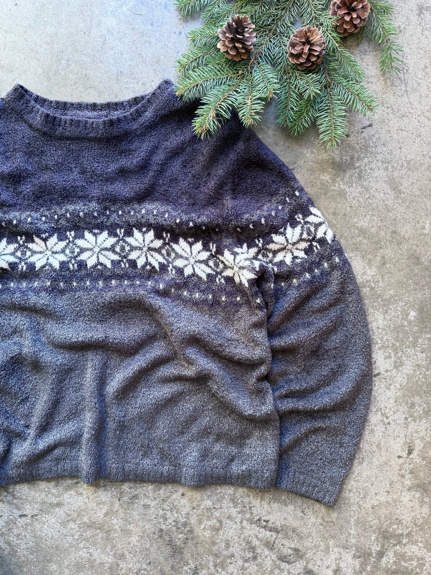 Nordic Sweater - L