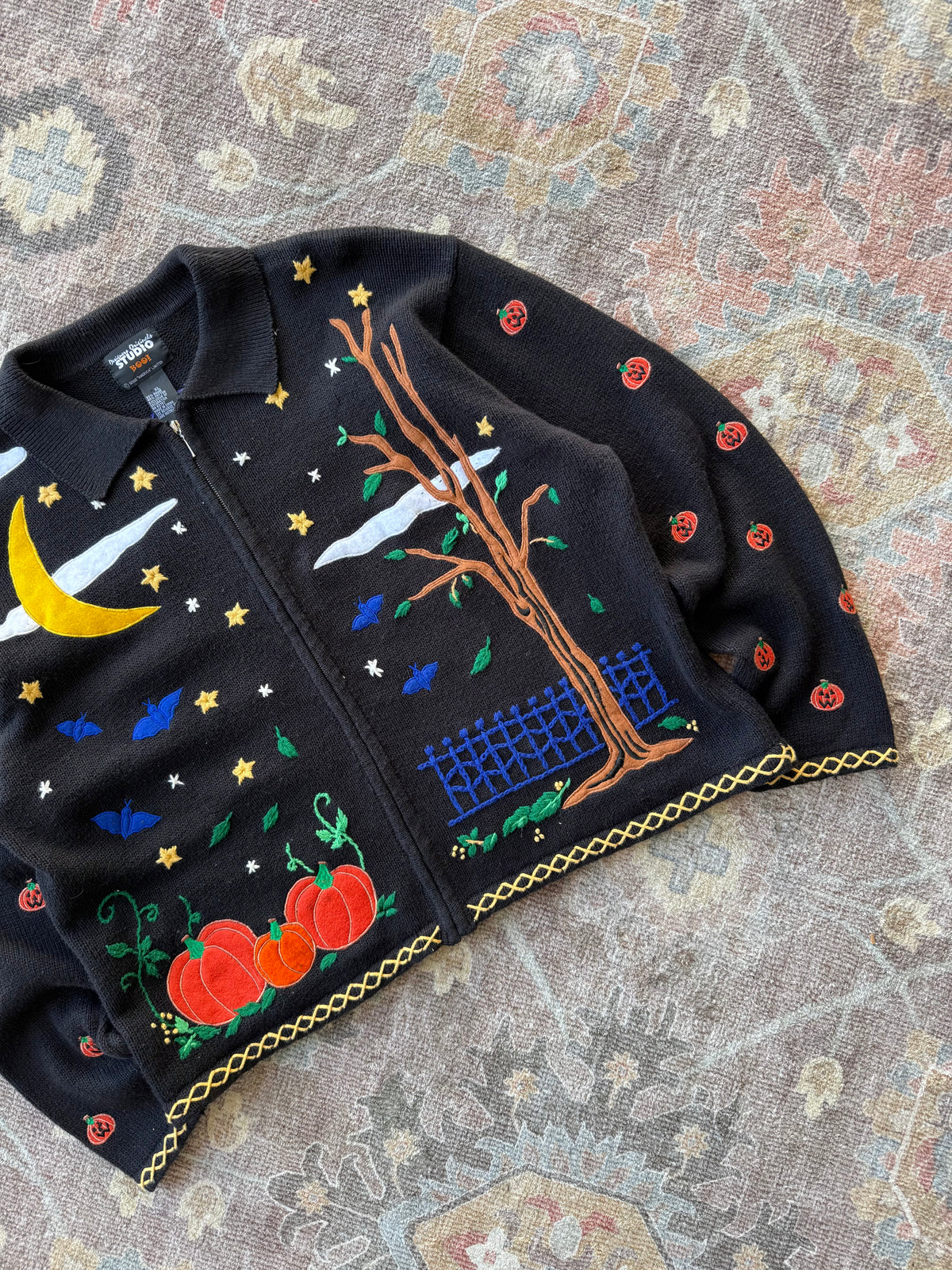 Halloween Cardigan - XL