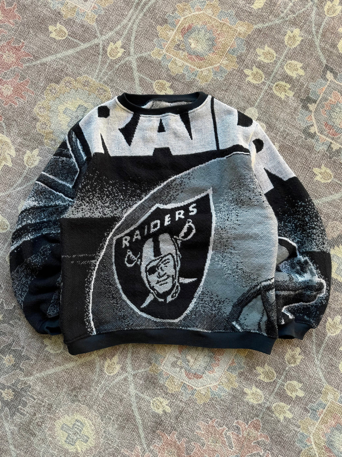 Raiders Blanket Crew - S/M