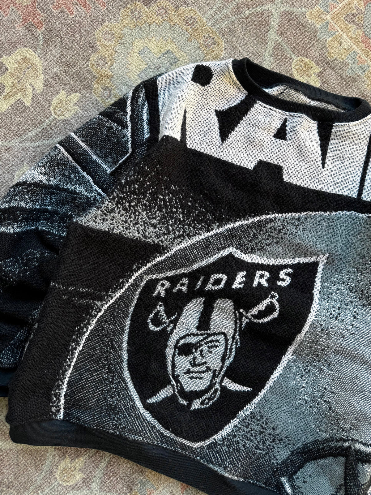 Raiders Blanket Crew - S/M