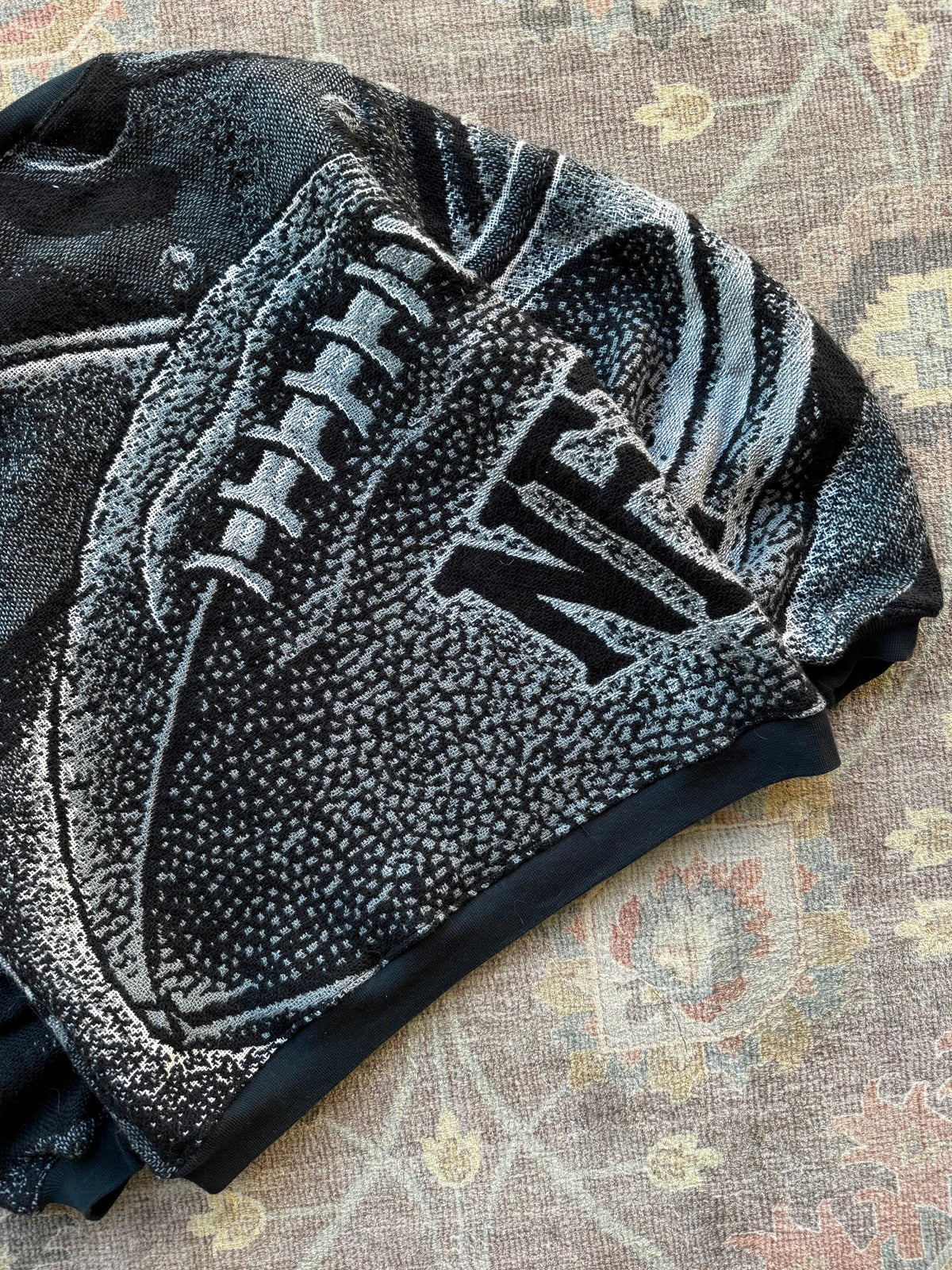 Raiders Blanket Crew - S/M